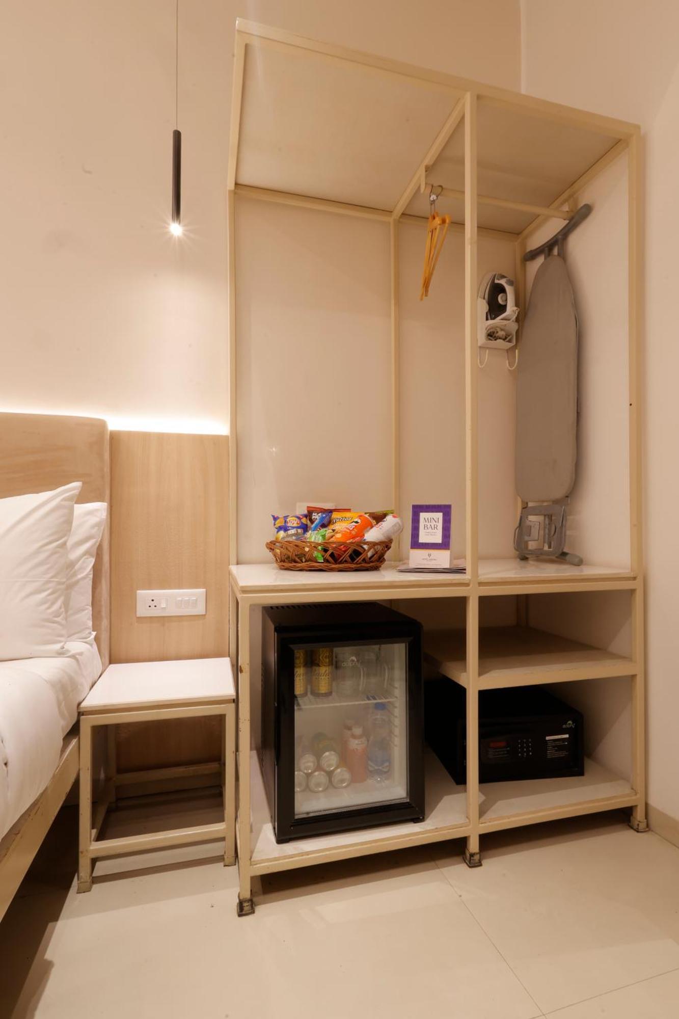 ורנאסי Hotel Varuna מראה חיצוני תמונה