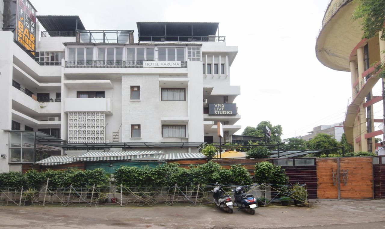 ורנאסי Hotel Varuna מראה חיצוני תמונה